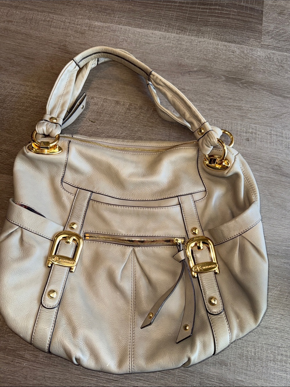 B. Makowsky Cream Leather Slouchy Hobo Bag Gold Hardware